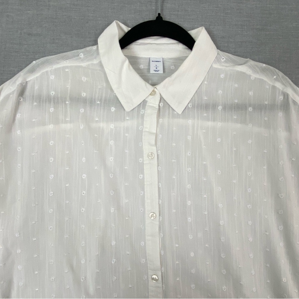 Old Navy White Eyelet Sleeveless Button-Up Shirt Sz Large - Picture 2 of 8